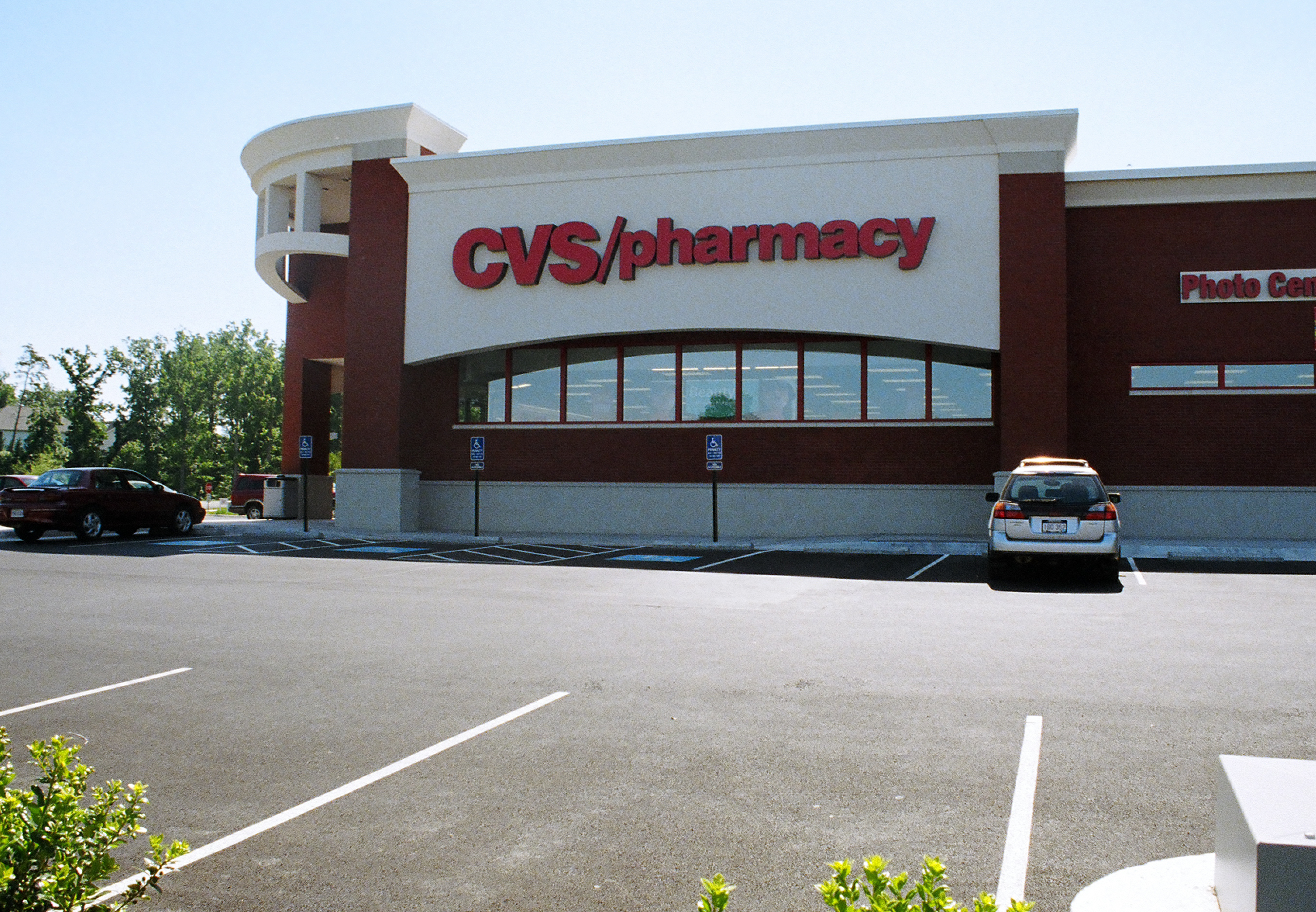 CVS Pharmacy, Winchester